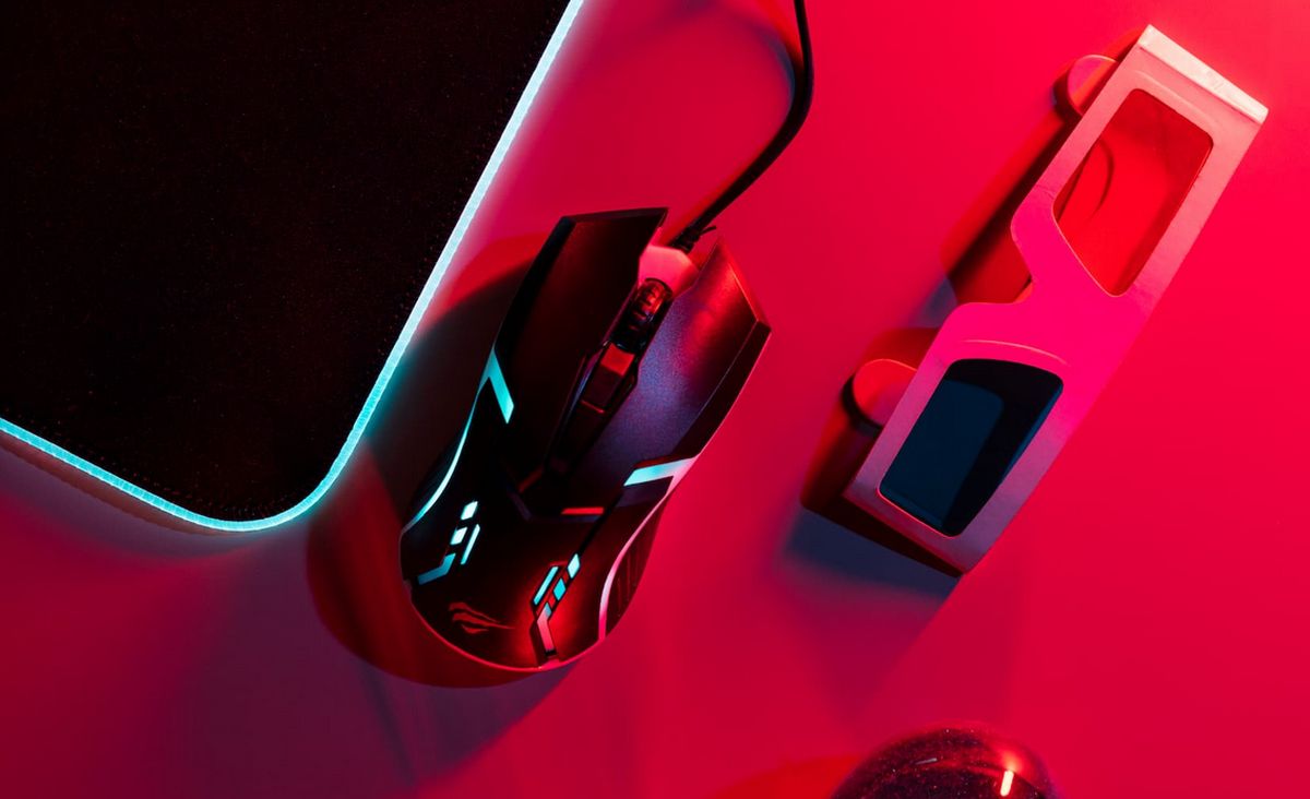Souris gaming en 2026 comment choisir sans se noyer dans le marketing